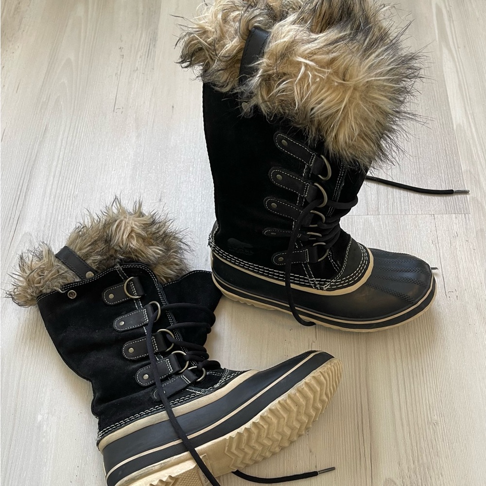 Sorel winter boots - women’s size 7